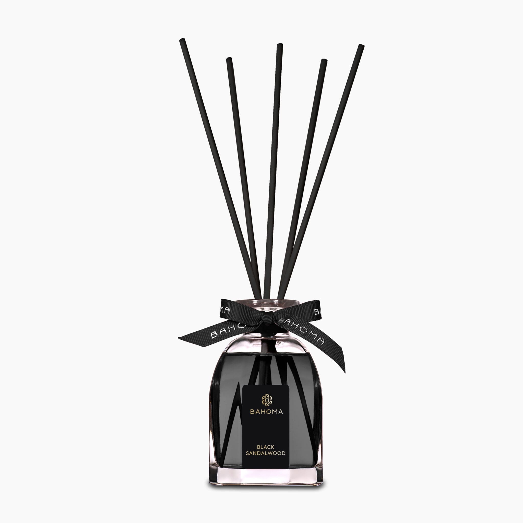 luxury-reed -diffuser-gift-box-100ml-black-liquid-black-reeds-product-picture-black-sandalwood