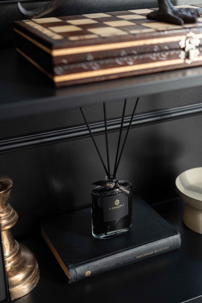 luxury-black-reed-diffuser-from-the-obsidian-collection-styled-in-a-home-interior