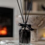 500ml-fragranced-octagonal-diffuser-in-gift box-obsidian-collection-lifestyle-setting